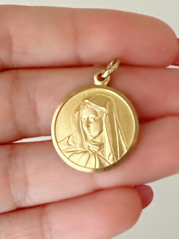 18K Gold Pendant Mary Icon