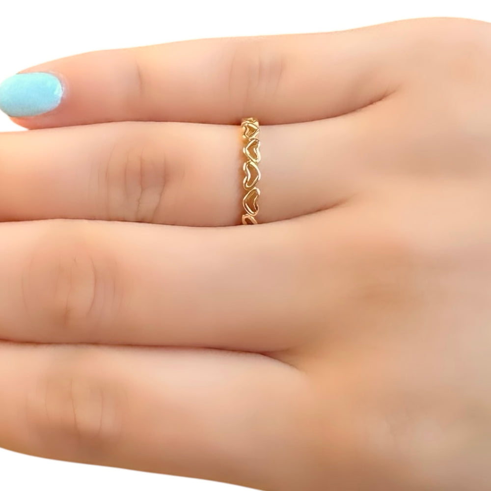 18K Gold Heart Charm Ring Size 7