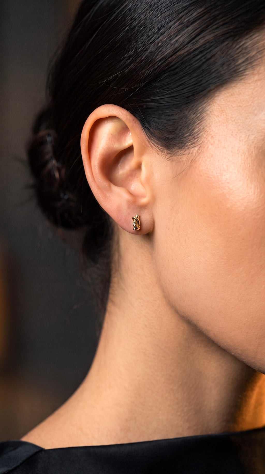 18K Yellow Gold Knot Stud Earring