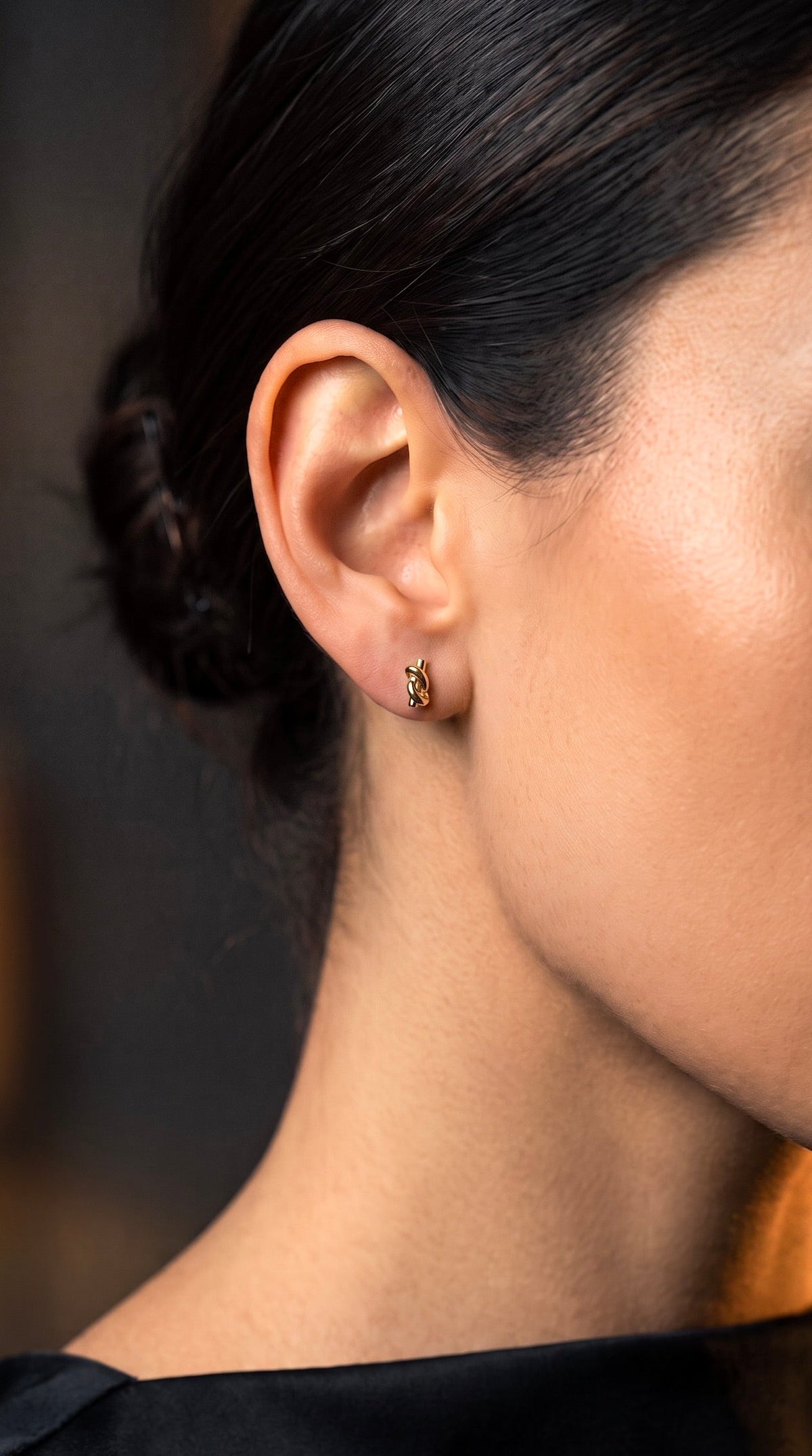 18K Yellow Gold Knot Stud Earring
