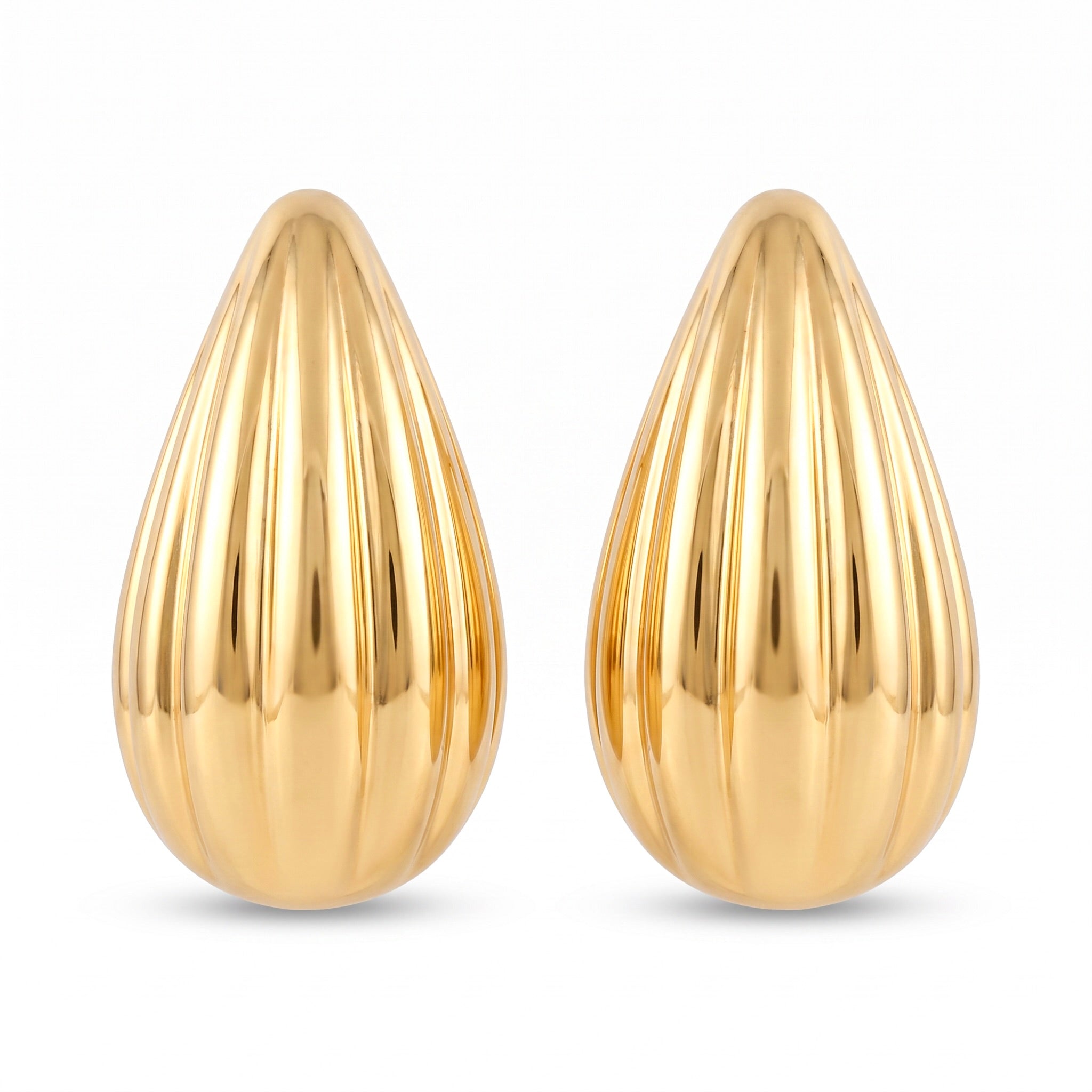 18K Yellow Gold Teardrop Stud Earring