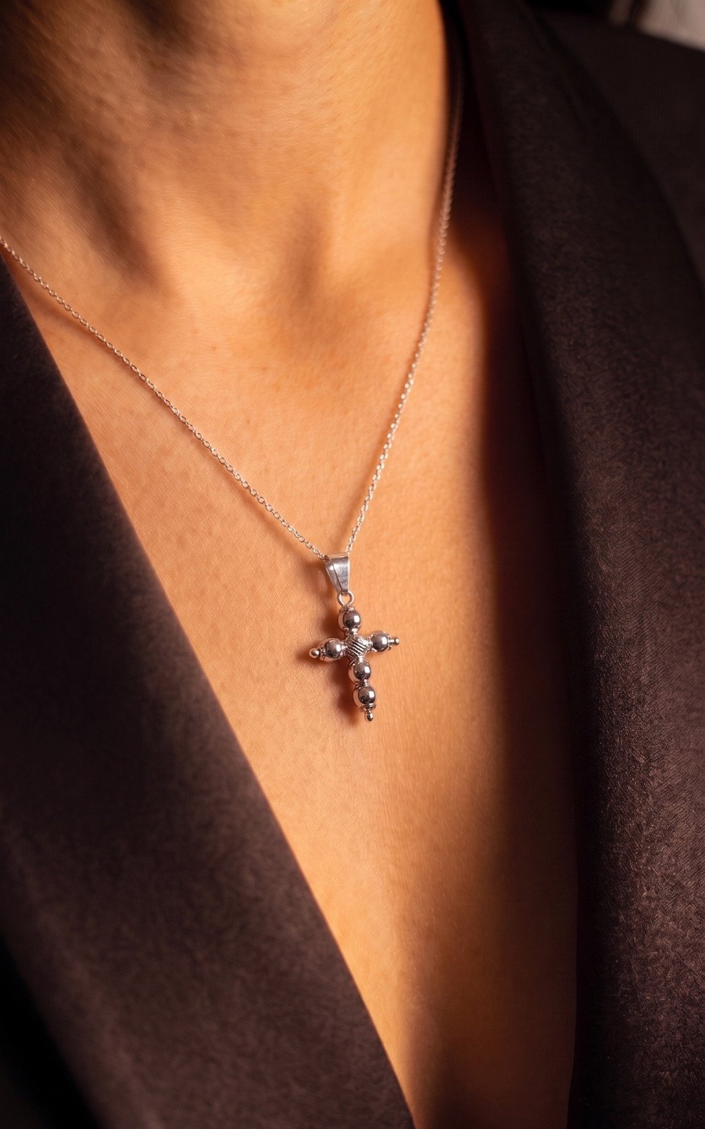 18K White Gold Cross Pendant