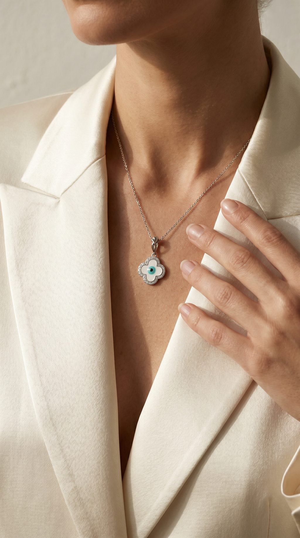 Diamond White Gold Clover Necklace