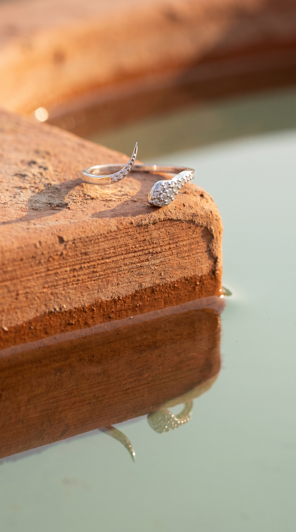 Diamond White Gold Snake Ring
