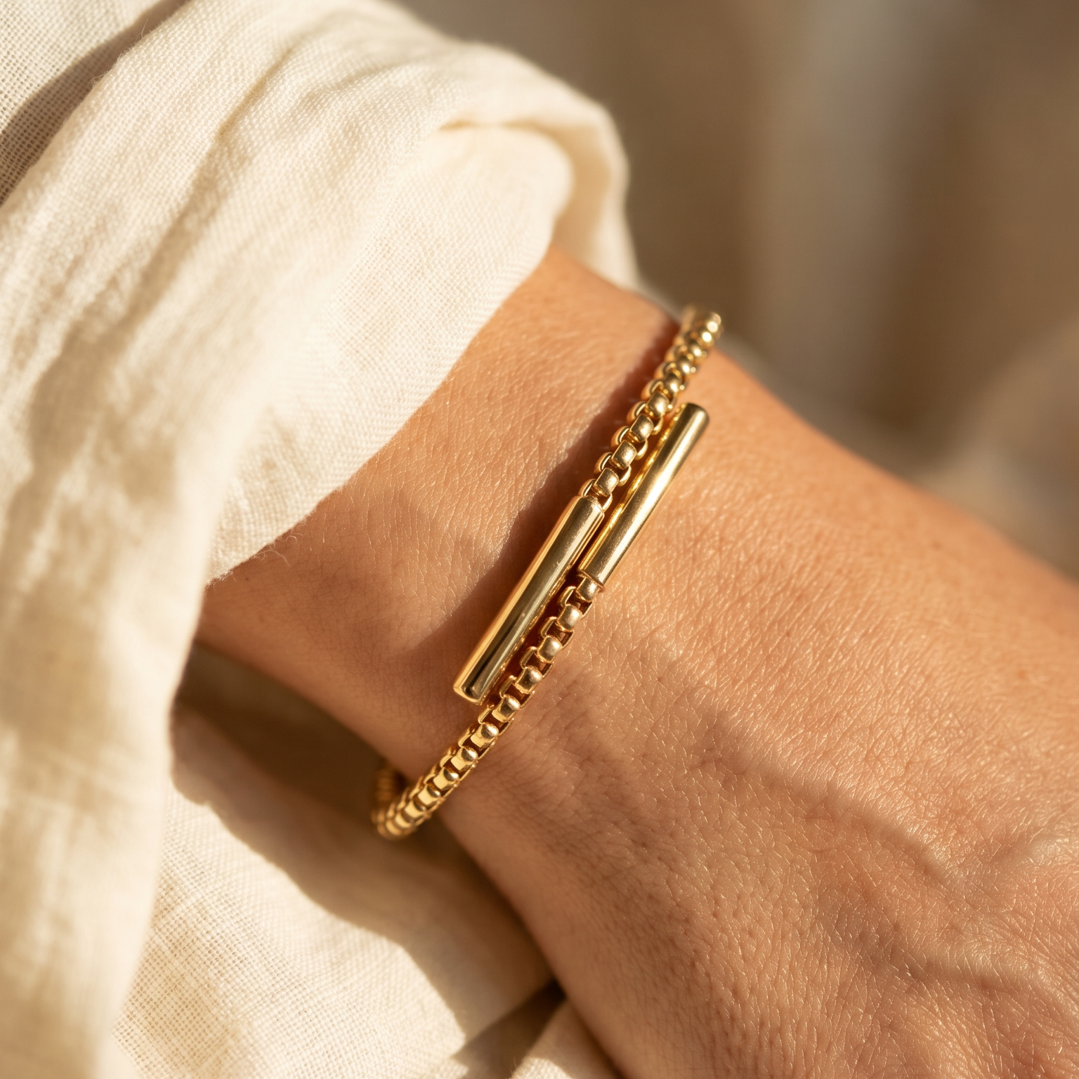 18K Yellow Gold Bangle Bracelet