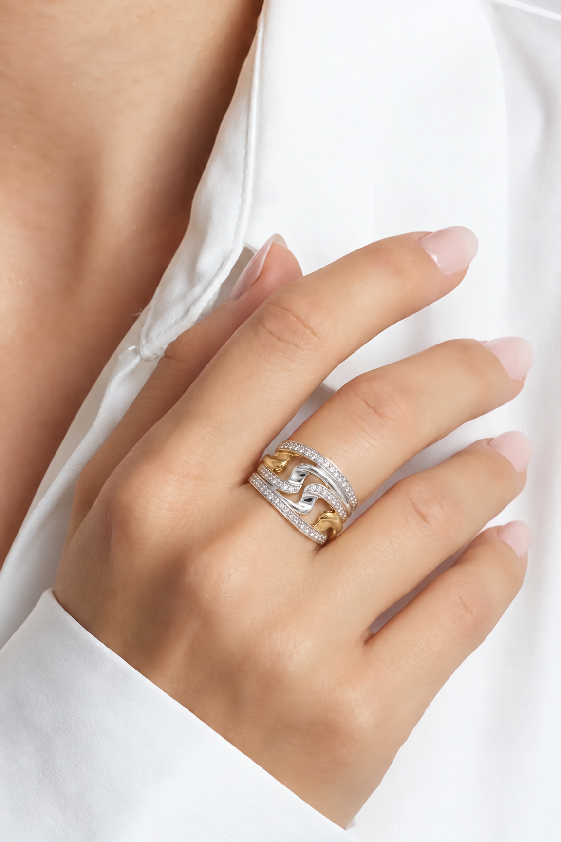 18K Two Tone Gold Cubic Zirconia Ring
