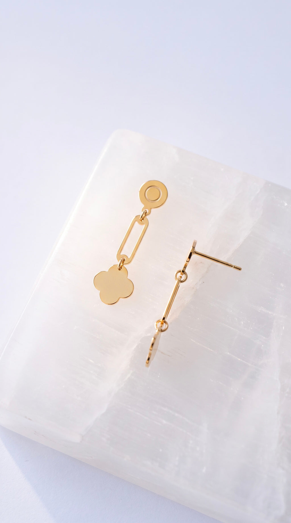 18K Yellow Gold Clover Drop Earring
