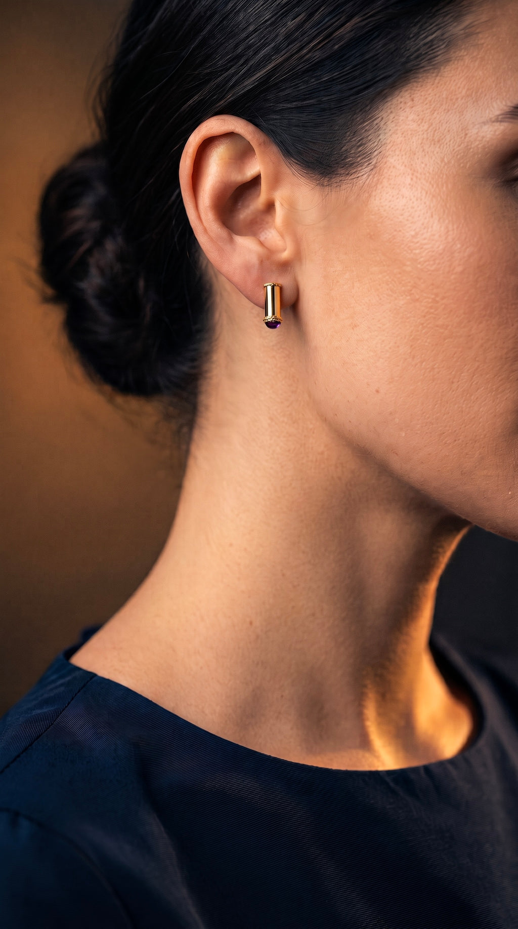 18K Yellow Gold Amethyst Stud Earring