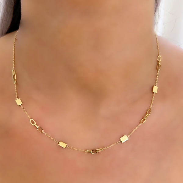18K Gold Paperclip Link Chain Necklace