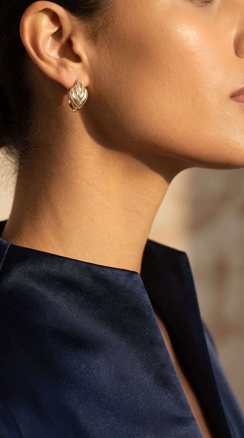 18K Yellow Gold Leaf Hoop Earring