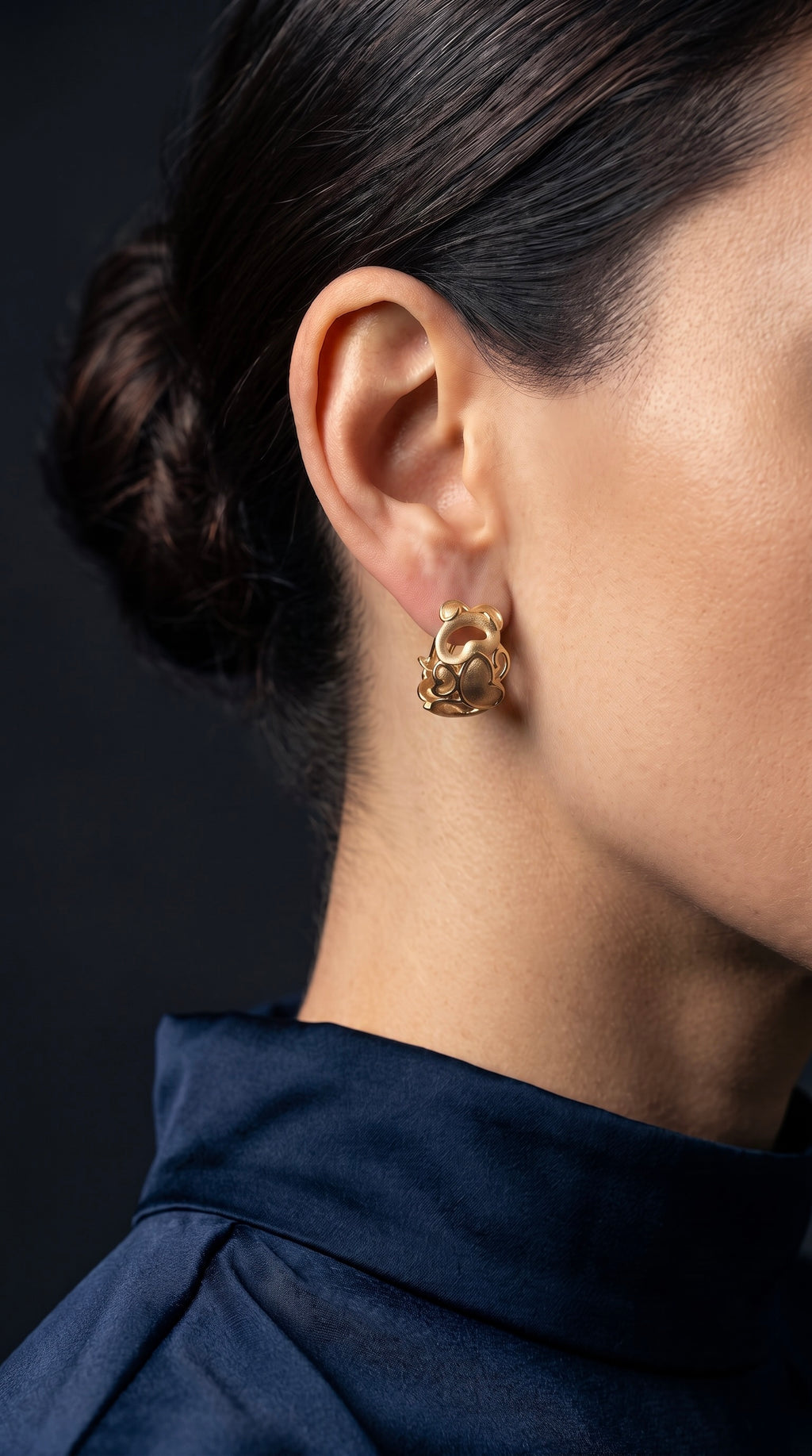 18K Yellow Gold Hoop Earring