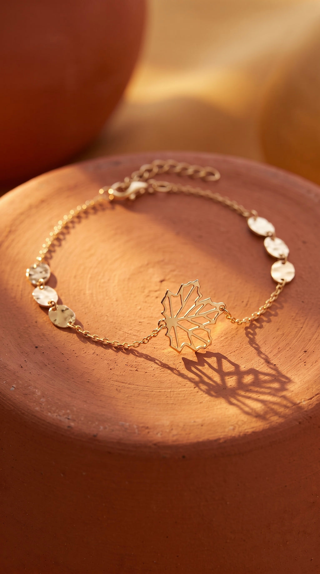 18K Yellow Gold Maple Leaf Chain Bracelet