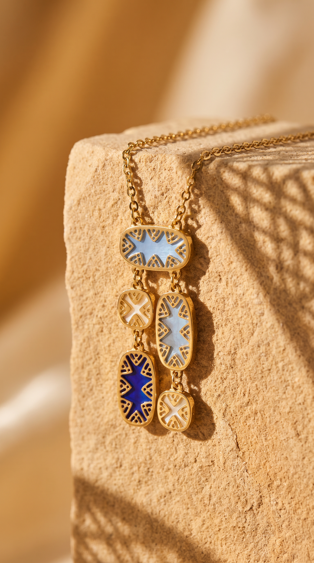 18K Yellow Gold Multicolor Reversible Mother Of Pearl Chain Necklace