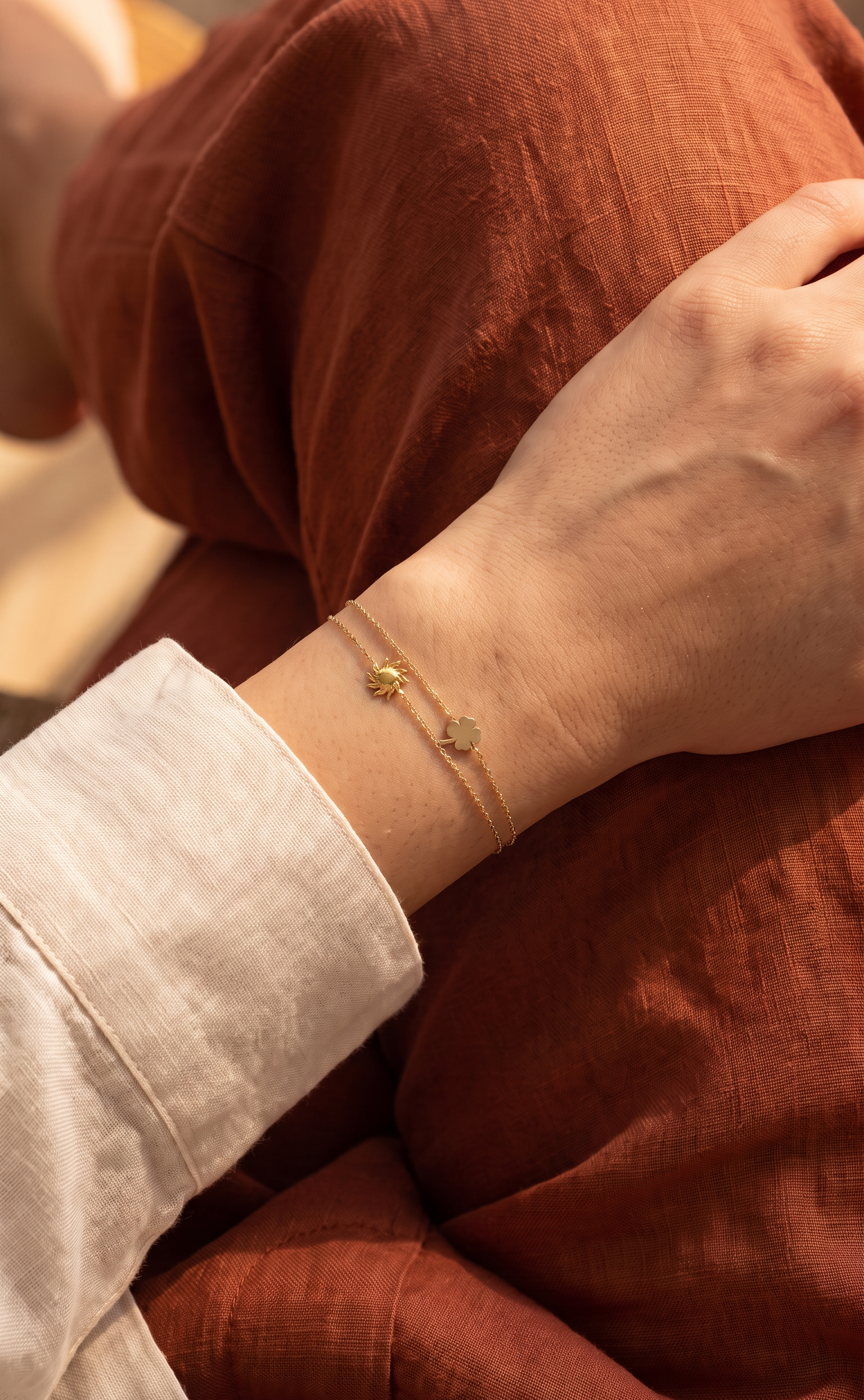 18K Yellow Gold Clover & Sun Double Chain Bracelet