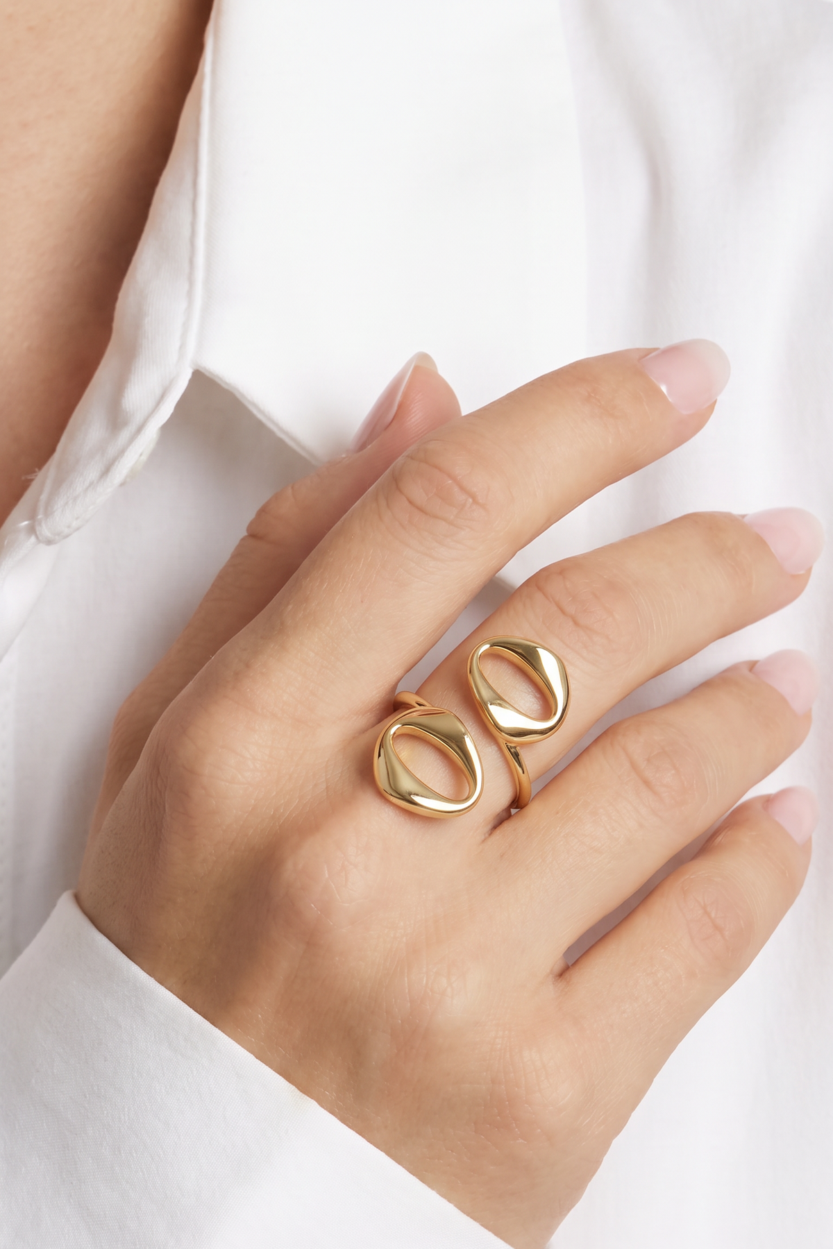 18K Yellow Gold Ring