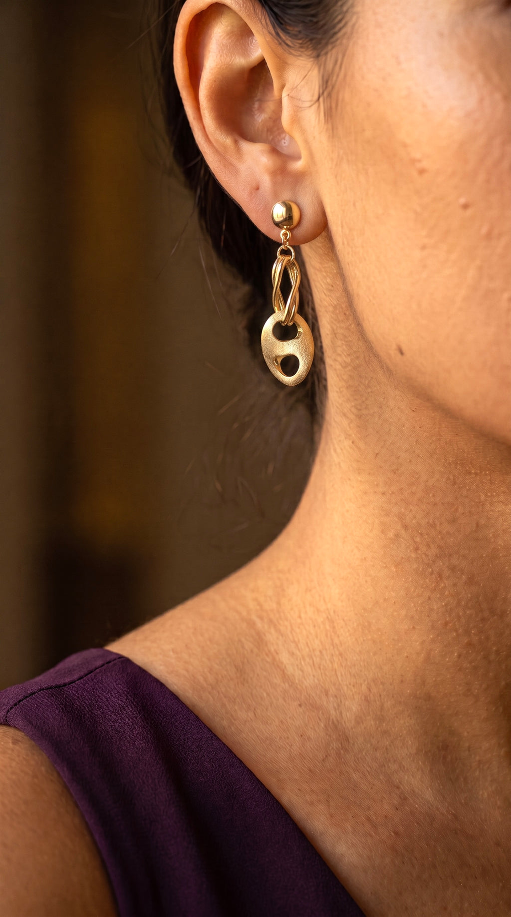 18K Yellow Gold Dangle Earring