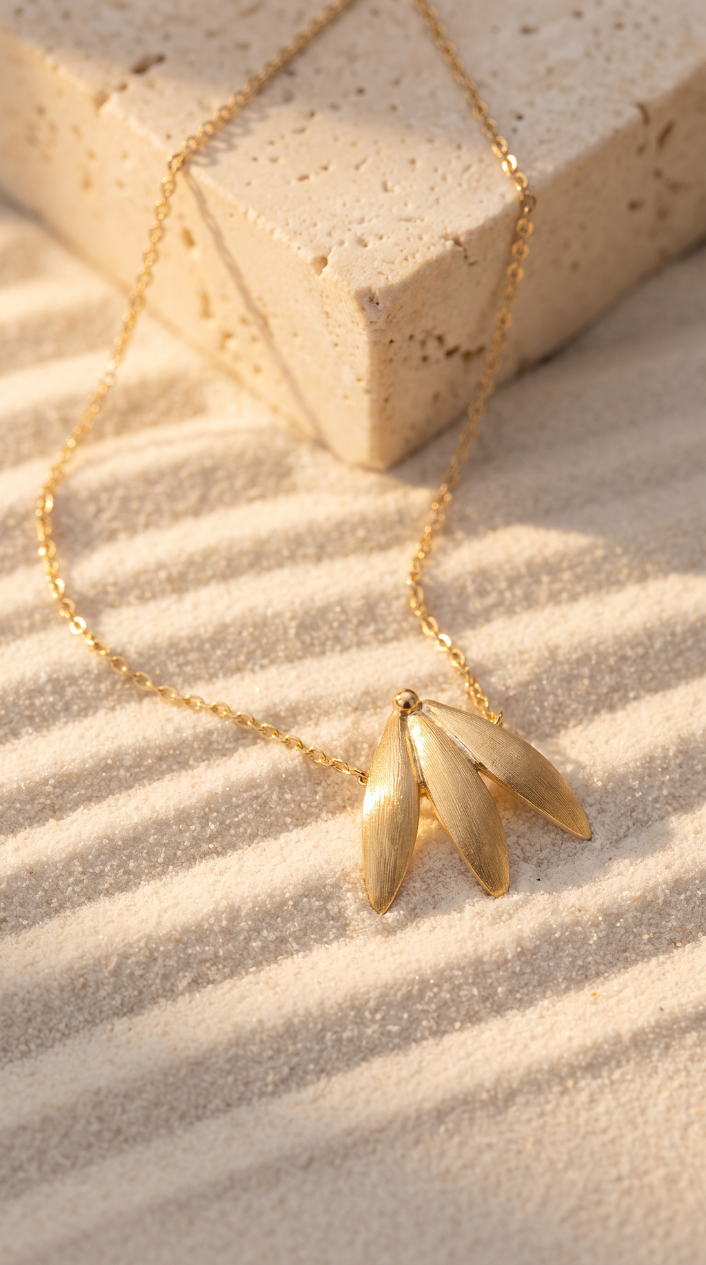 18K Yellow Gold Leaf Chain Necklace
