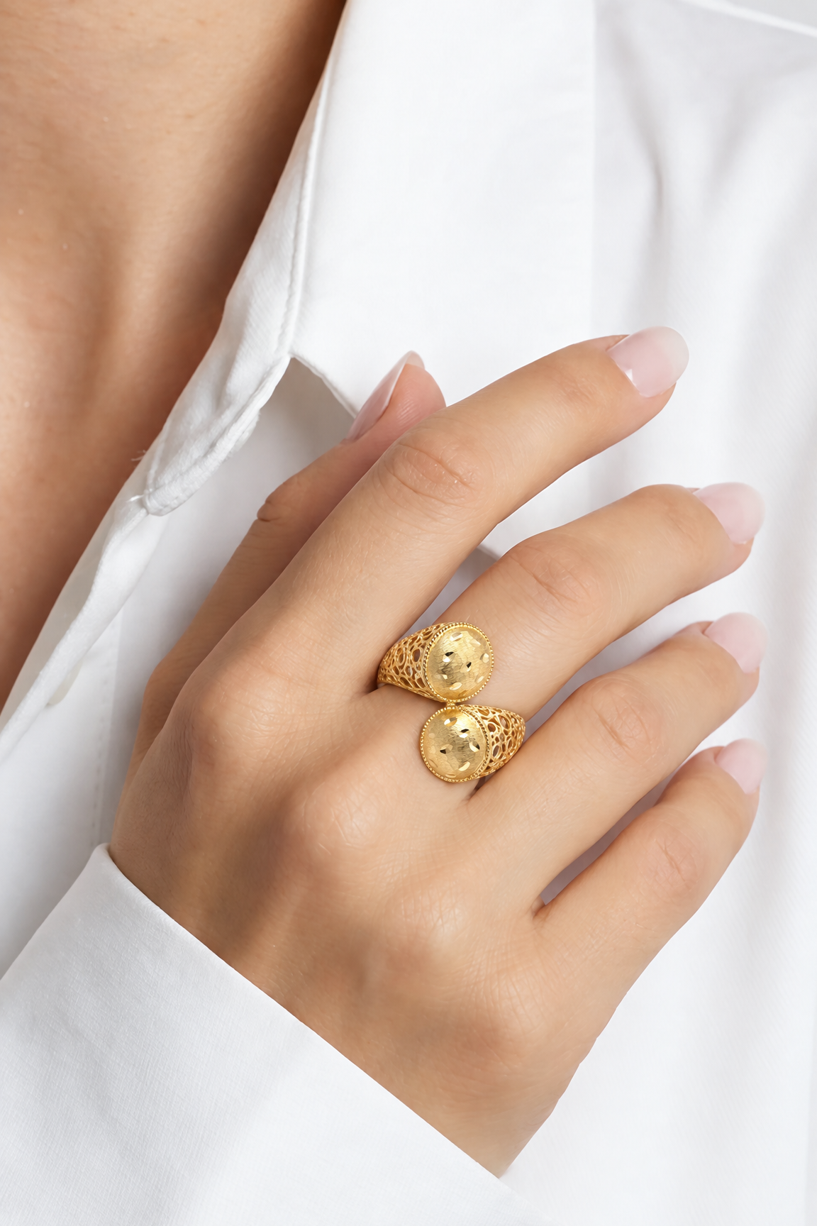 18K Yellow Gold Ring