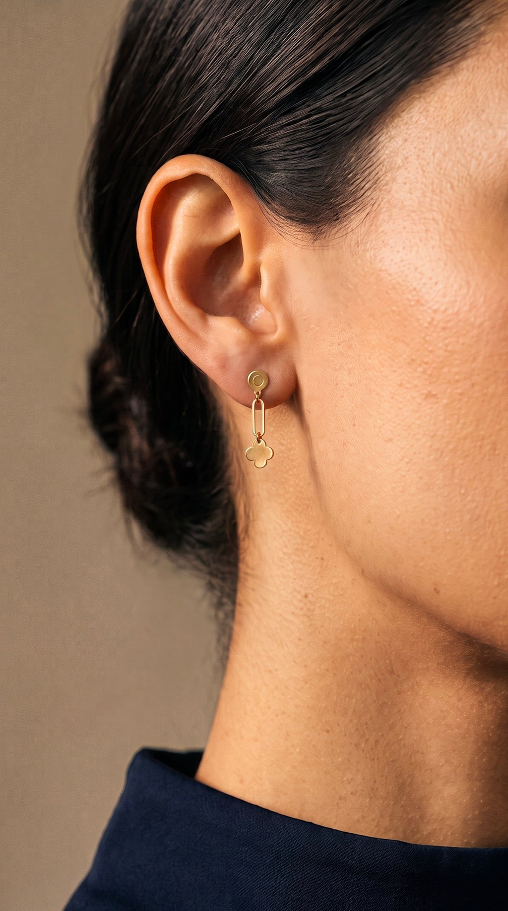 18K Yellow Gold Clover Drop Earring