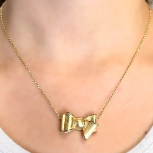 18K Gold Bow Charm Chain Necklace