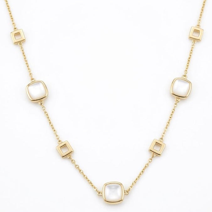 18K Yellow Gold White Mother Pearl Chain Necklace