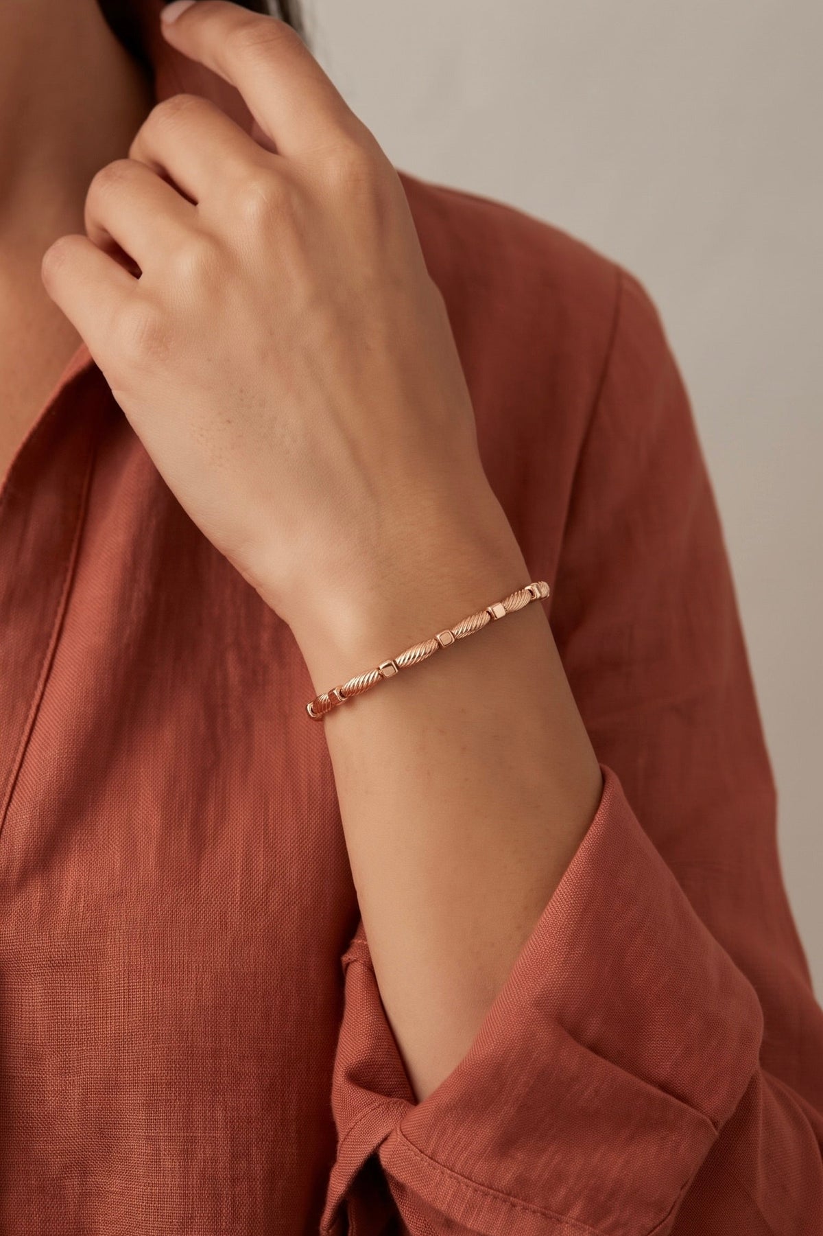 18K Rose Gold Bead Bangle Bracelet