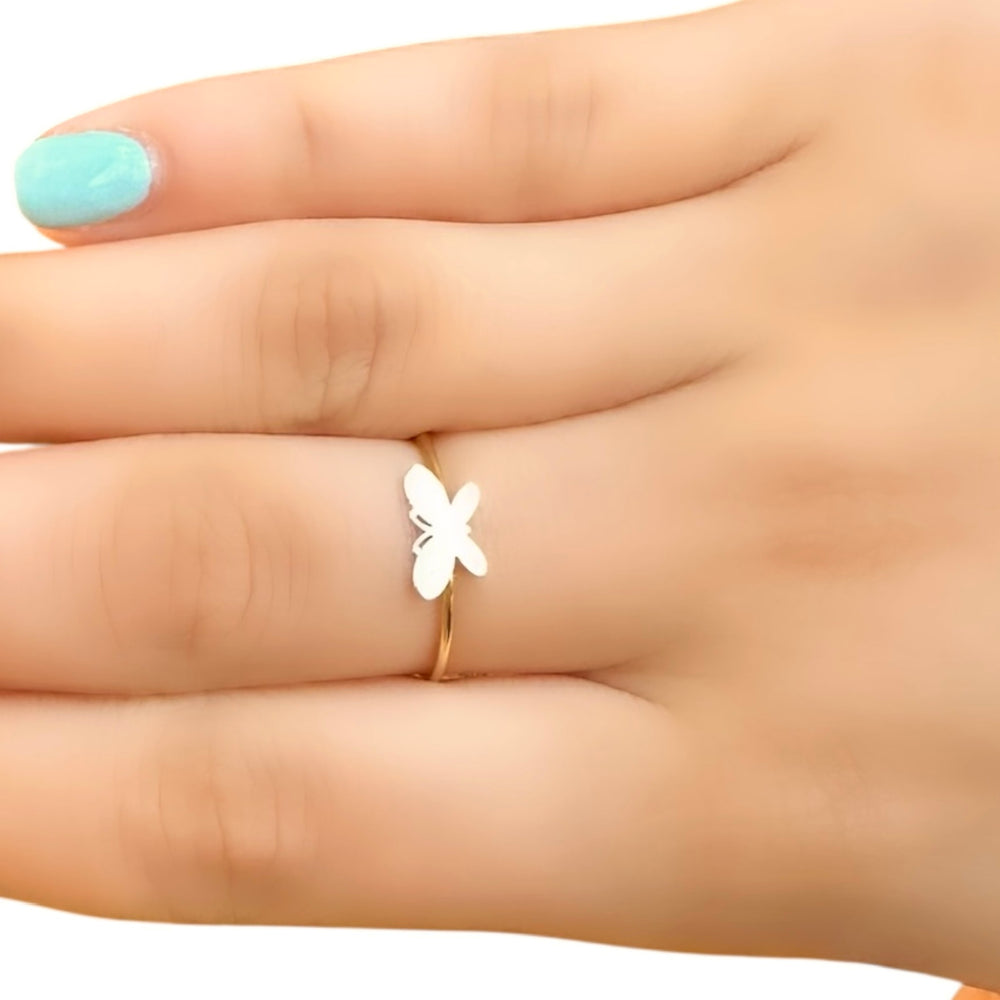 18K Gold Butterfly Charm Ring Size 7.5