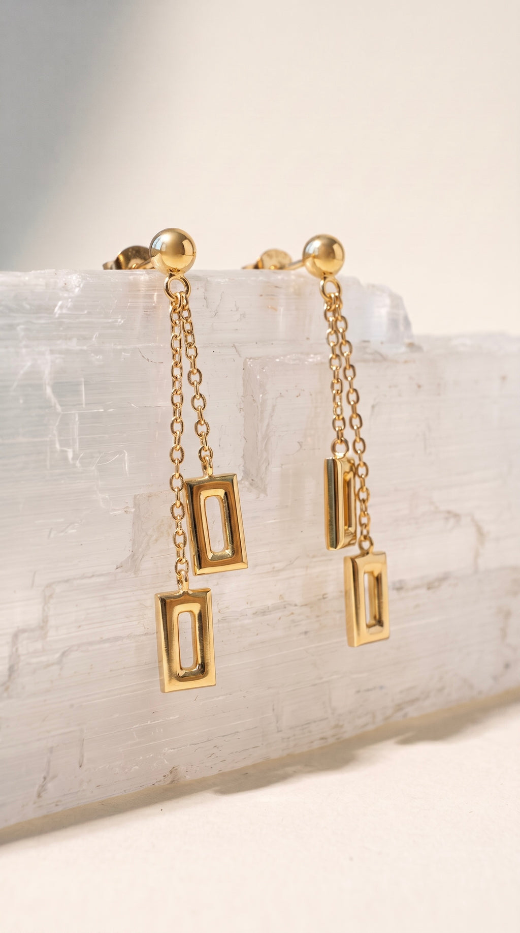 18K Yellow Gold Rectangle Dangle Earrings