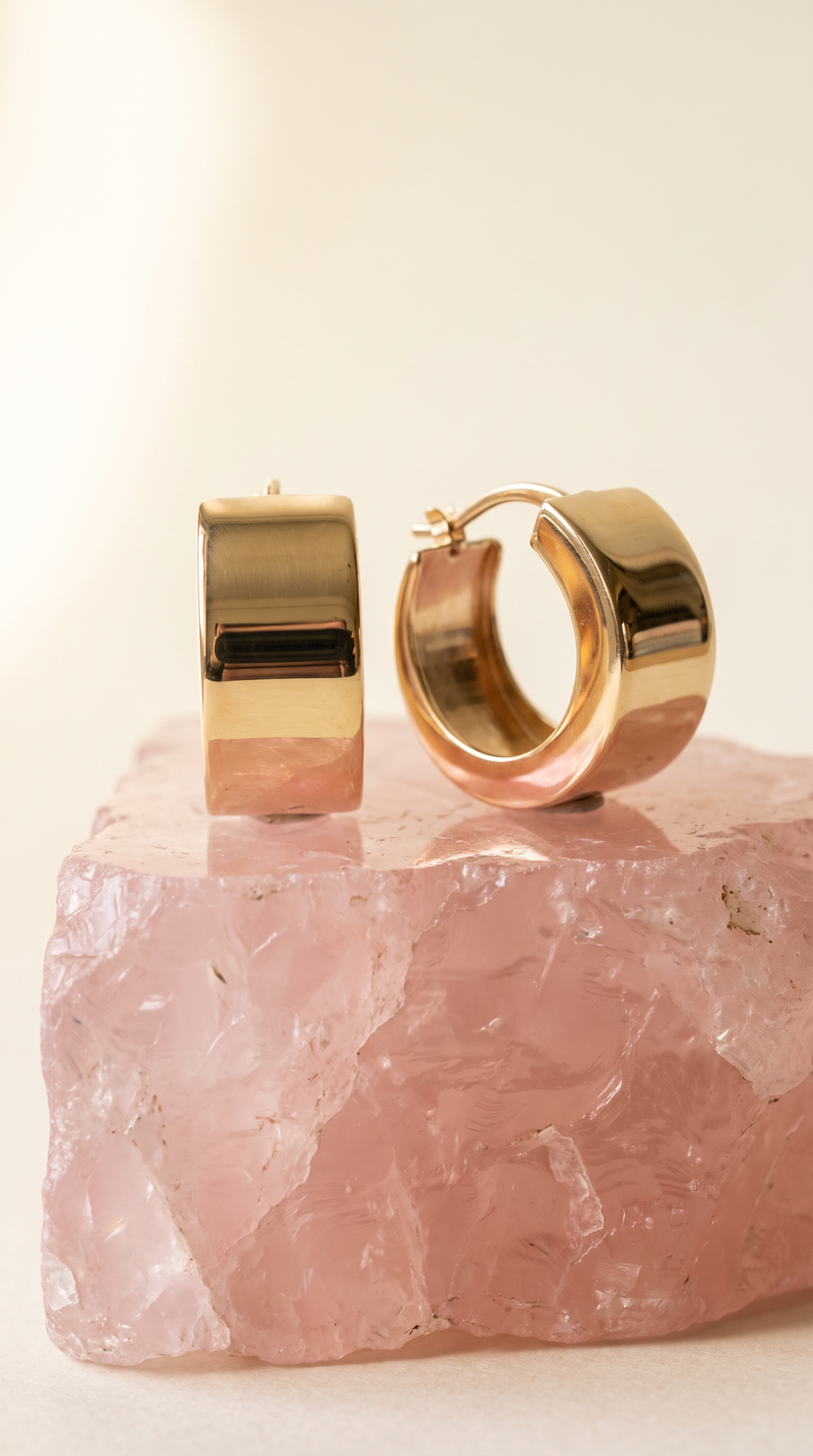 18K Yellow Gold Circle Hoop Earring