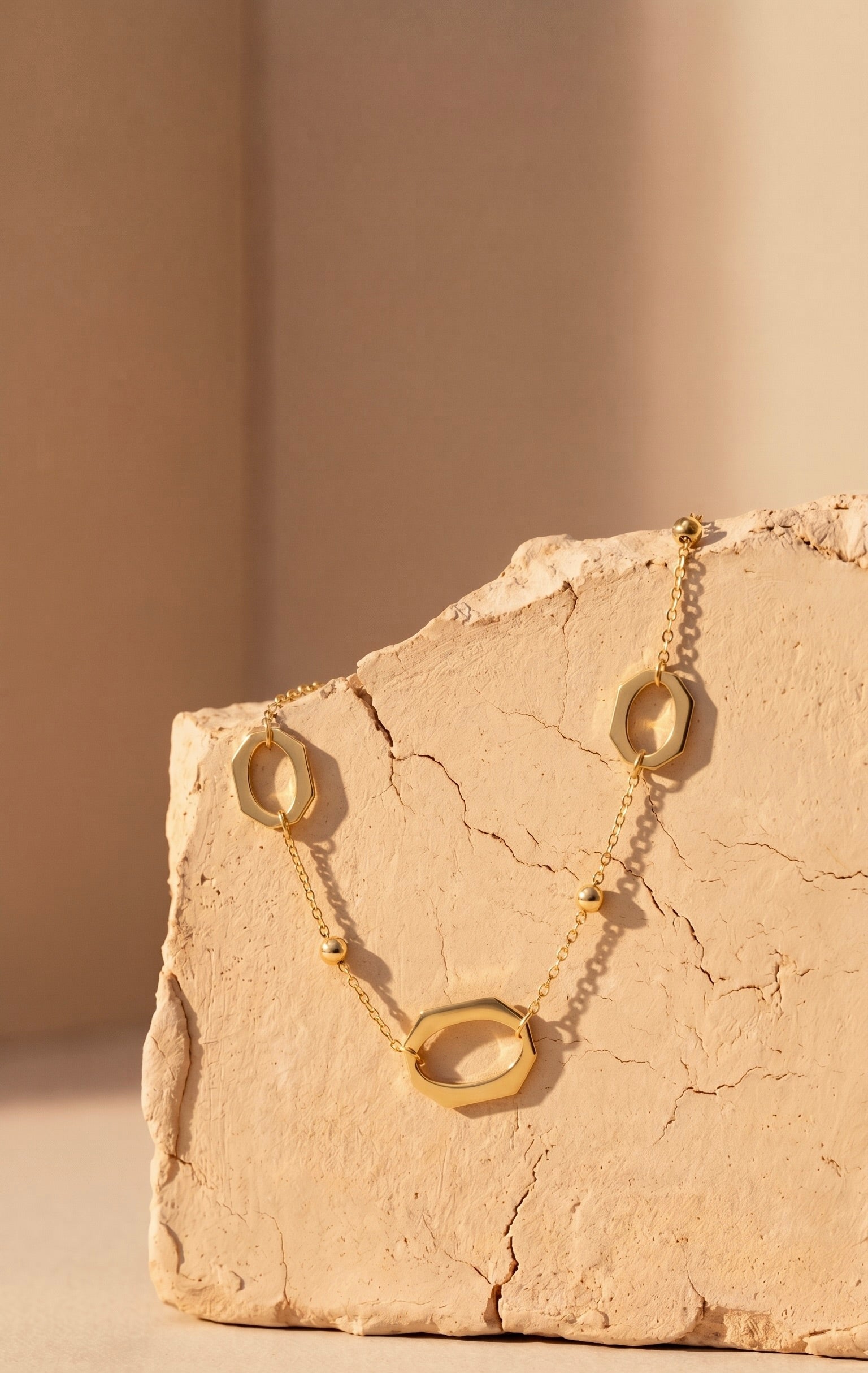 18K Yellow Gold Hexagon Chain Bracelet