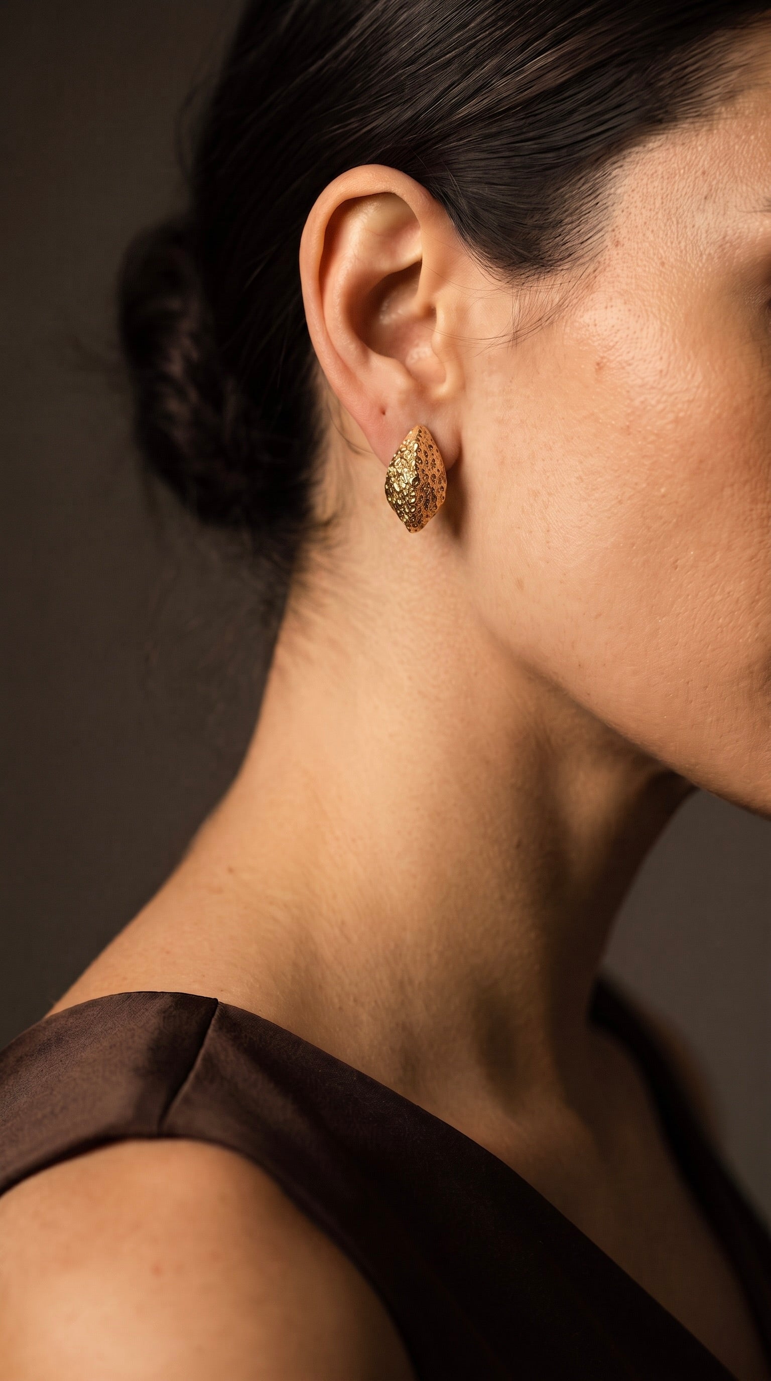 18K Yellow Gold Drop Earring