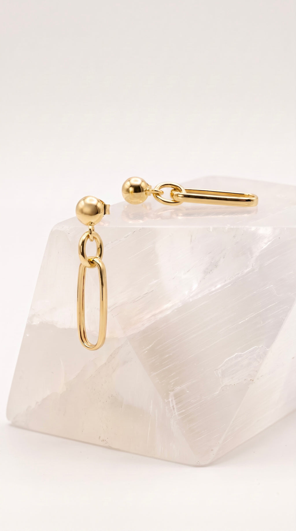 18K Yellow Gold Link Dangle Earring