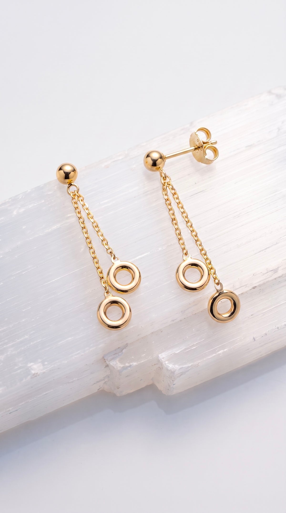 18K Yellow Gold Dangle Earrings