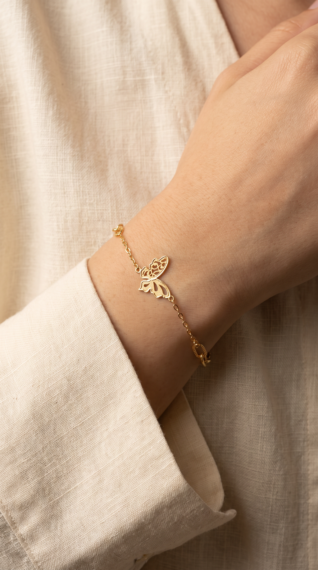 18K Yellow Gold Butterfly Chain Bracelet