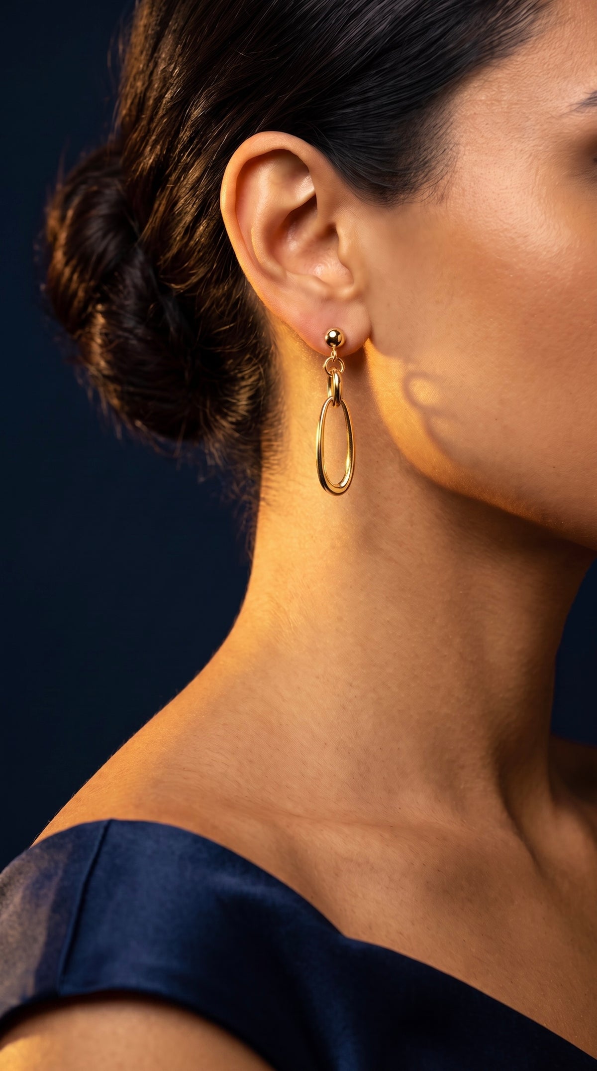 18K Yellow Gold Dangle Earring