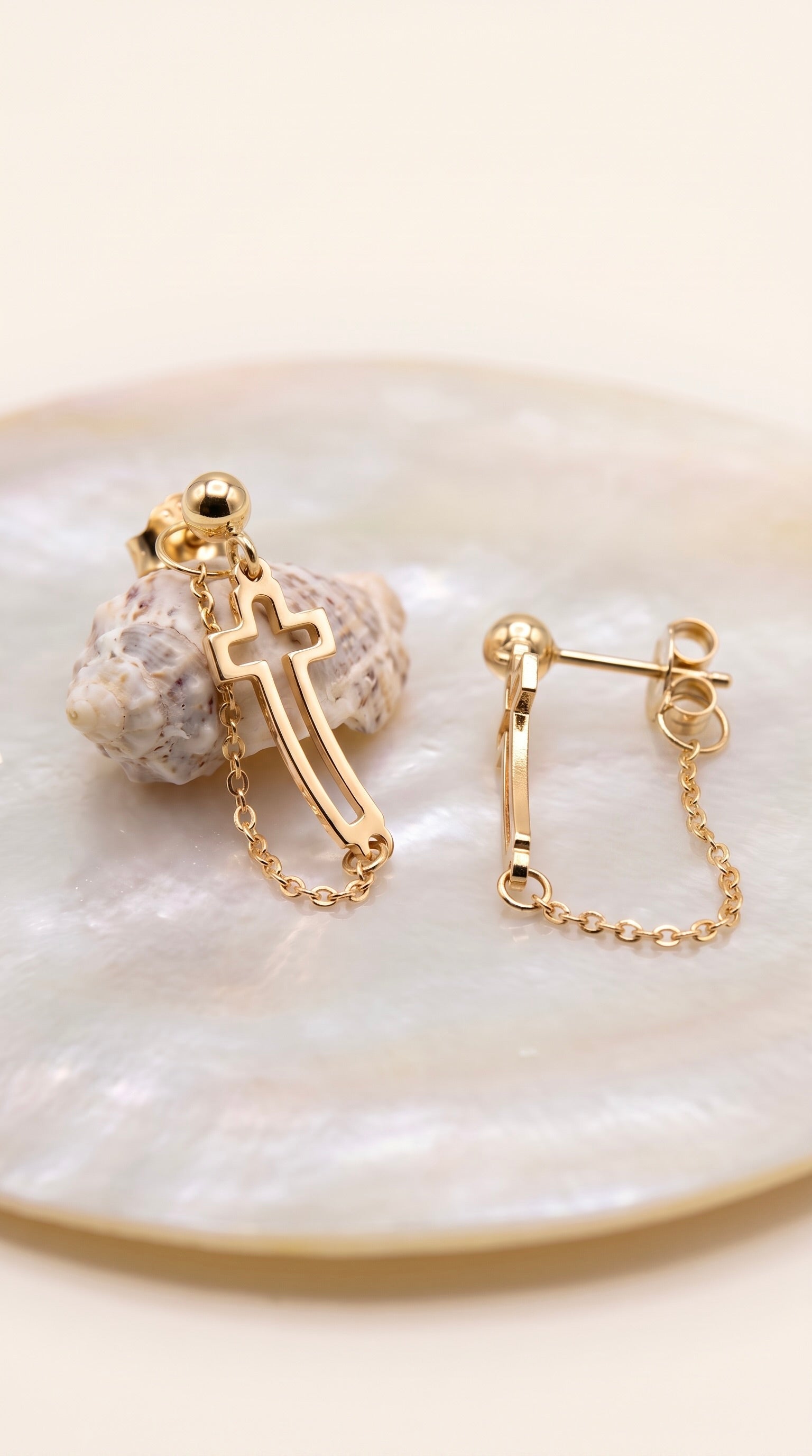 18K Yellow Gold Cross Dangle Earring