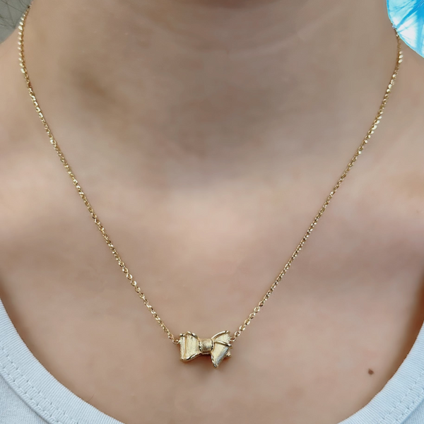 18K Gold Bow Charm Chain Necklace