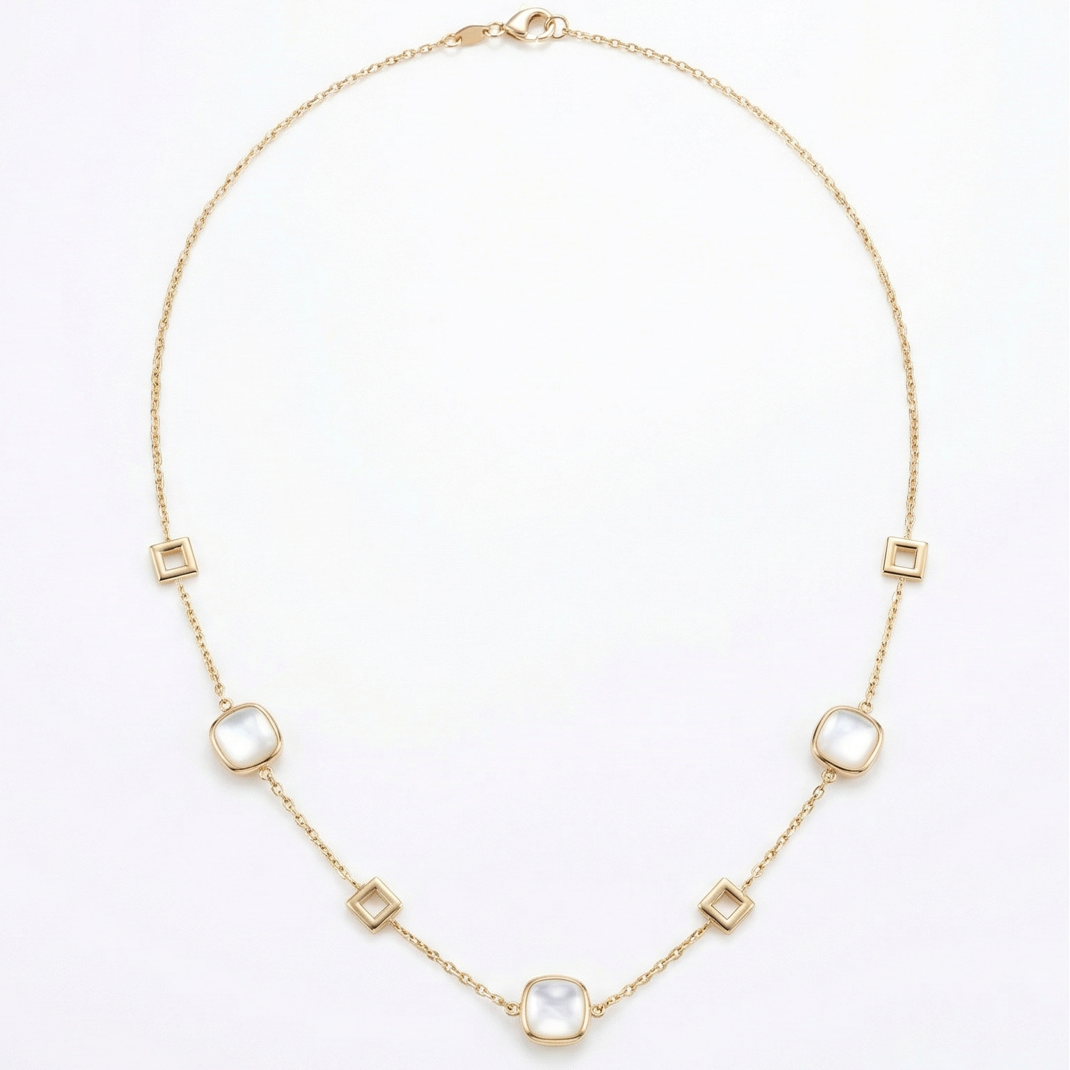 18K Yellow Gold White Mother Pearl Chain Necklace
