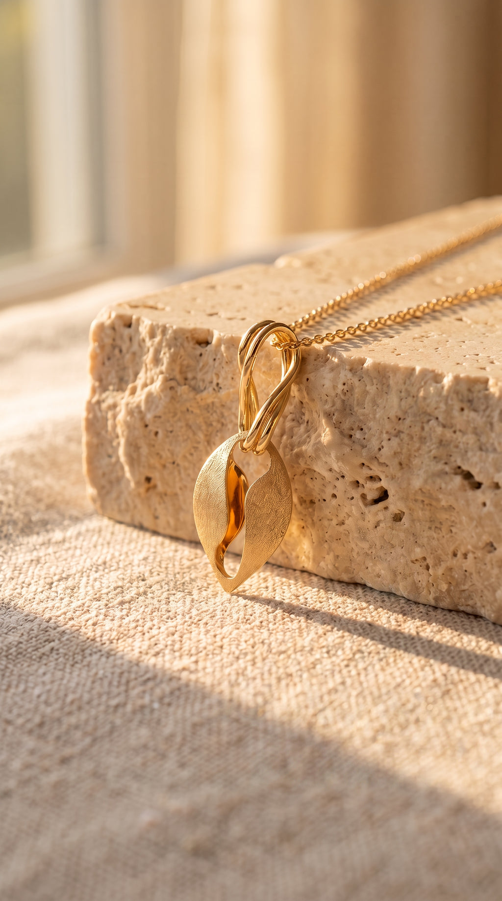18K Yellow Gold Chain Necklace
