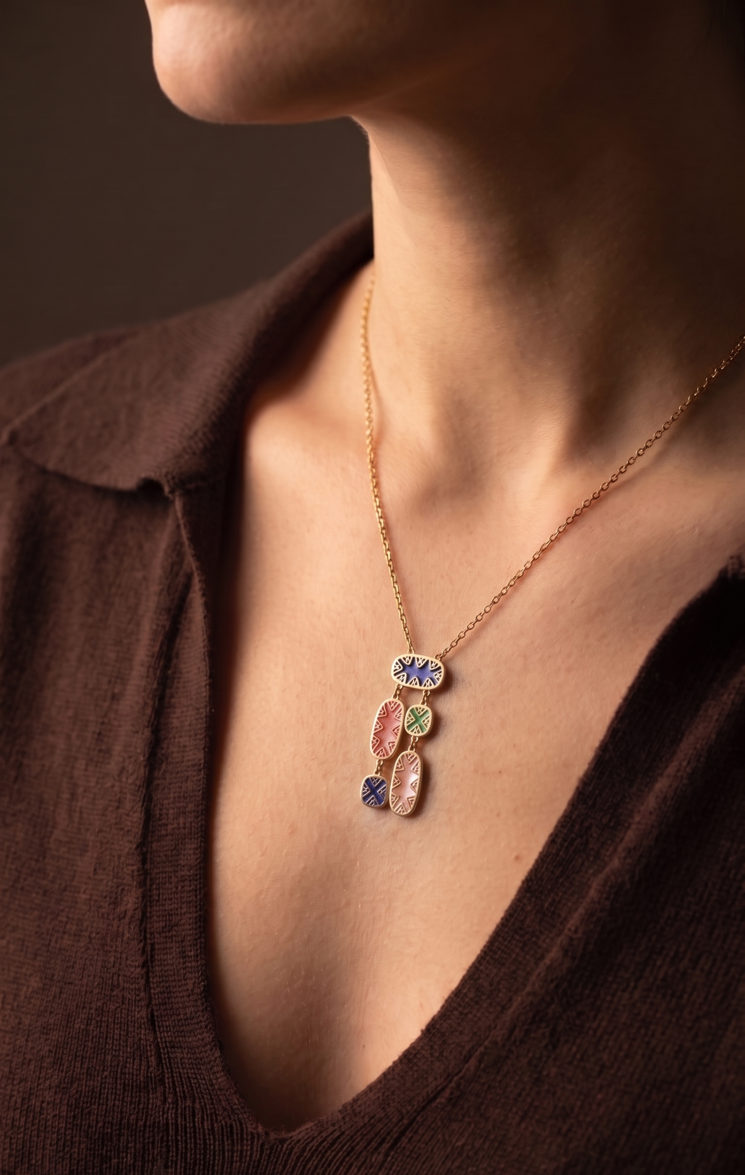 18K Yellow Gold Multicolor Reversible Mother Of Pearl Chain Necklace