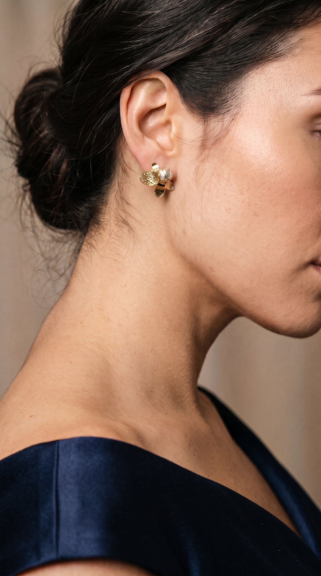 18K Two Tone Gold Flower Drop Earring