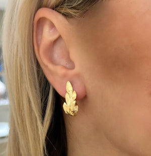 18K Yellow Gold Leaf Earring