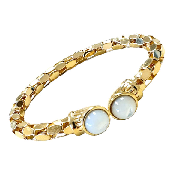 18K Gold Bangle Bracelet