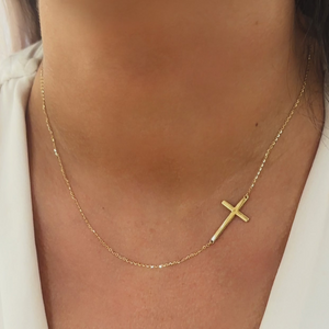 18K Gold Cross Necklace 17+1 inches