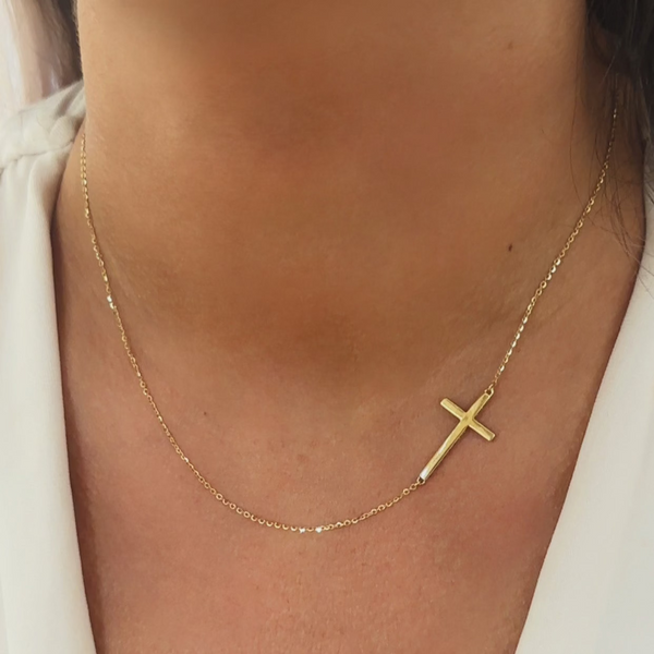 18K Gold Cross Necklace 17+1 inches