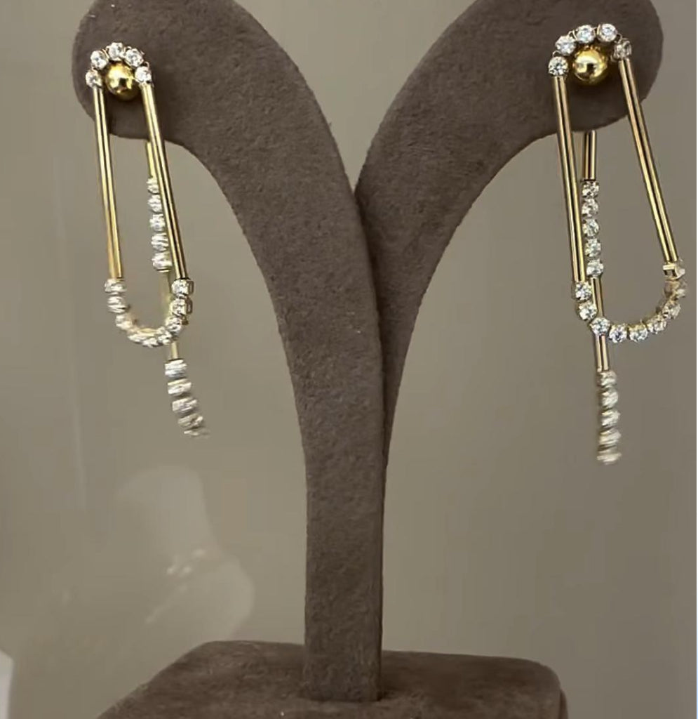 18K GOLD EARRINGS