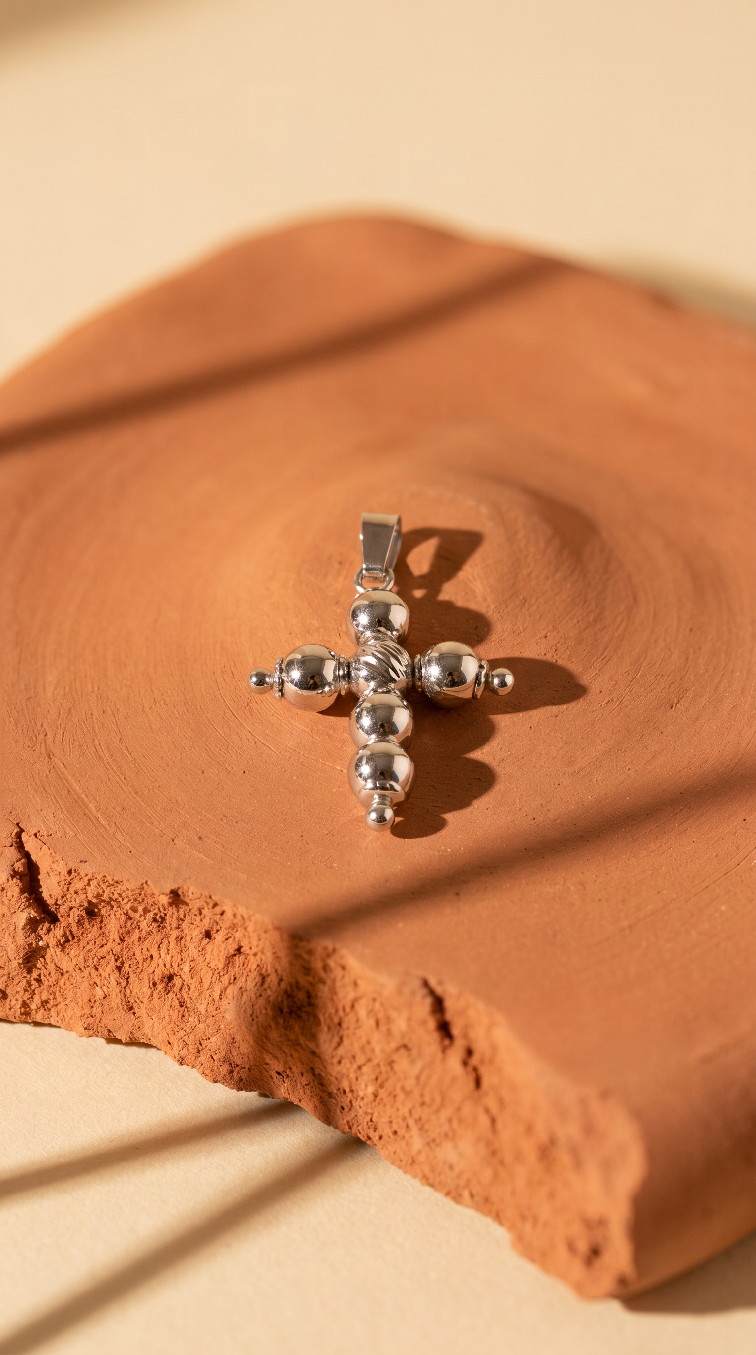 18K White Gold Cross Pendant