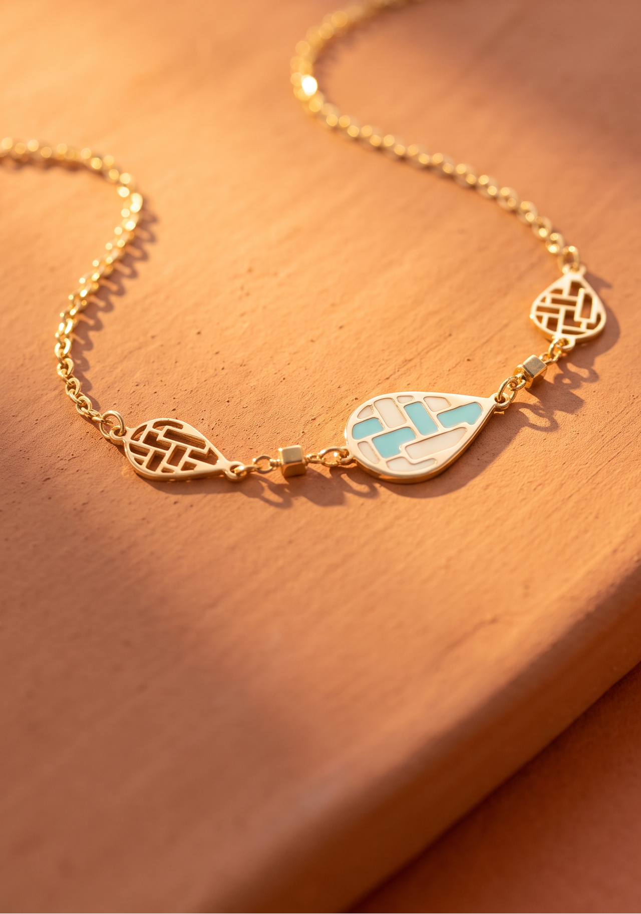 18K Yellow Gold Blue & White Enamel Teardrop Chain Bracelet