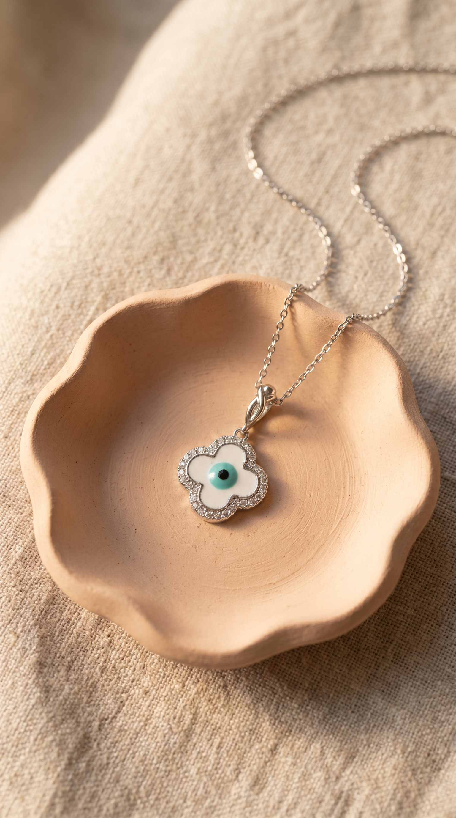 Diamond White Gold Clover Necklace