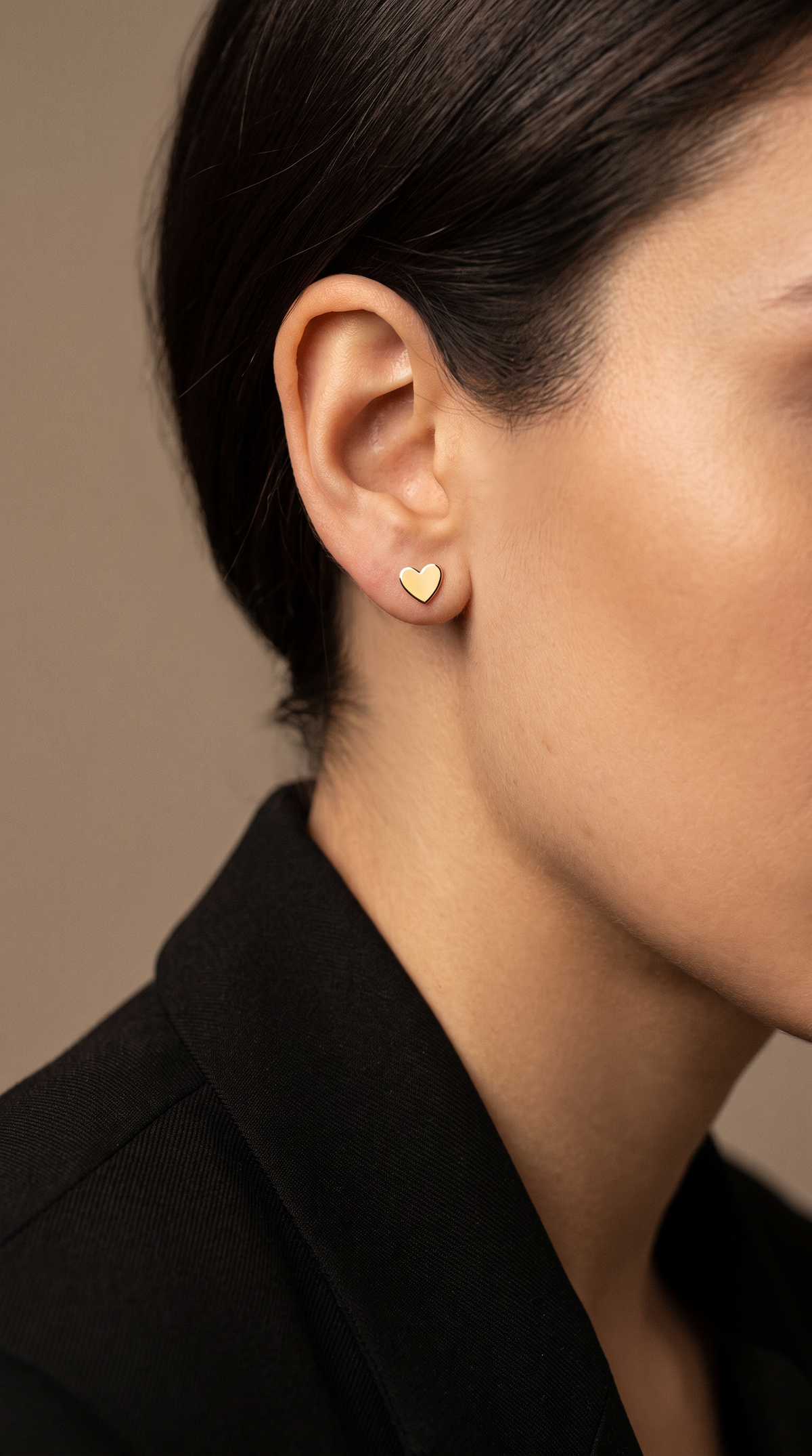 18K Yellow Gold Heart Stud Earring